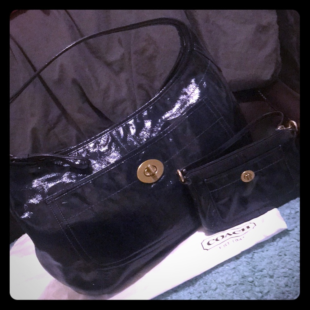 100% AUTHENTIC COACH HOBO